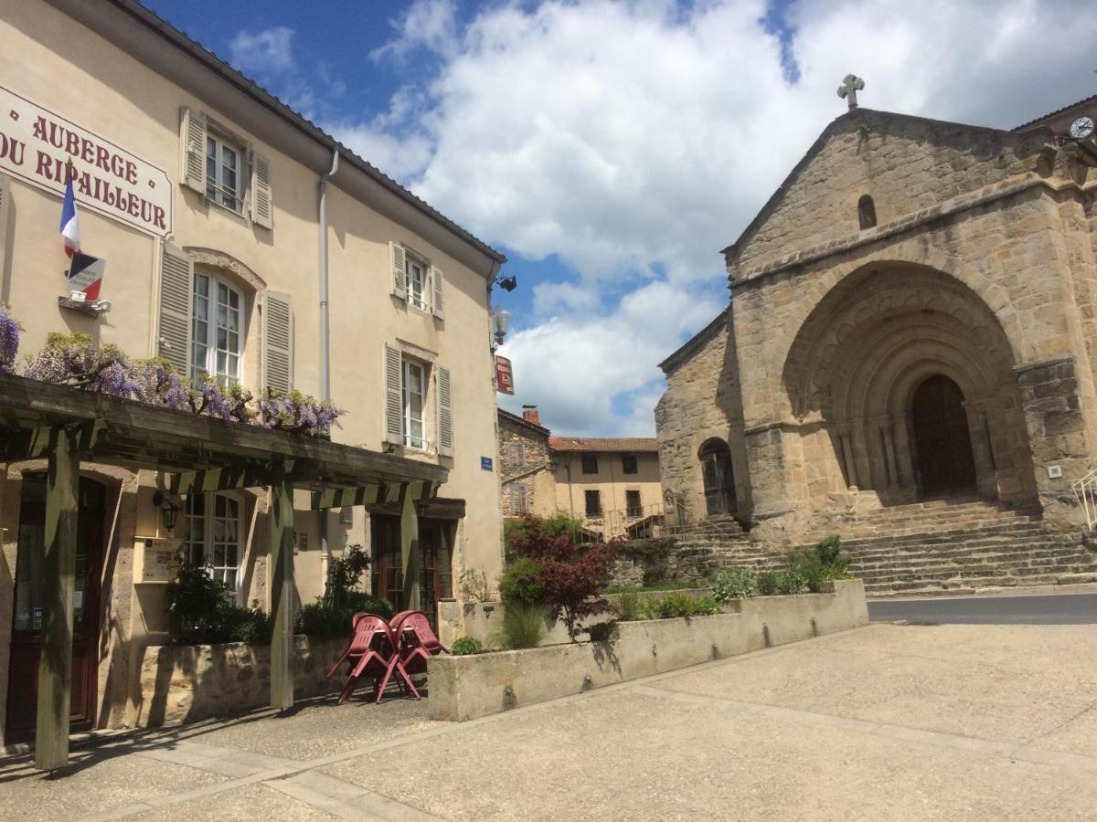 Auberge Du Ripailleur Dore-lʼÉglise 外观 照片